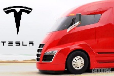 Дебют первого грузовика Tesla вновь перенесен